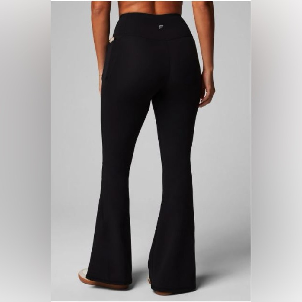 NWT- Fabletics HW Crossover Flare -BLACK (32”) REGULAR INSEAM New!! - Picture 9 of 12